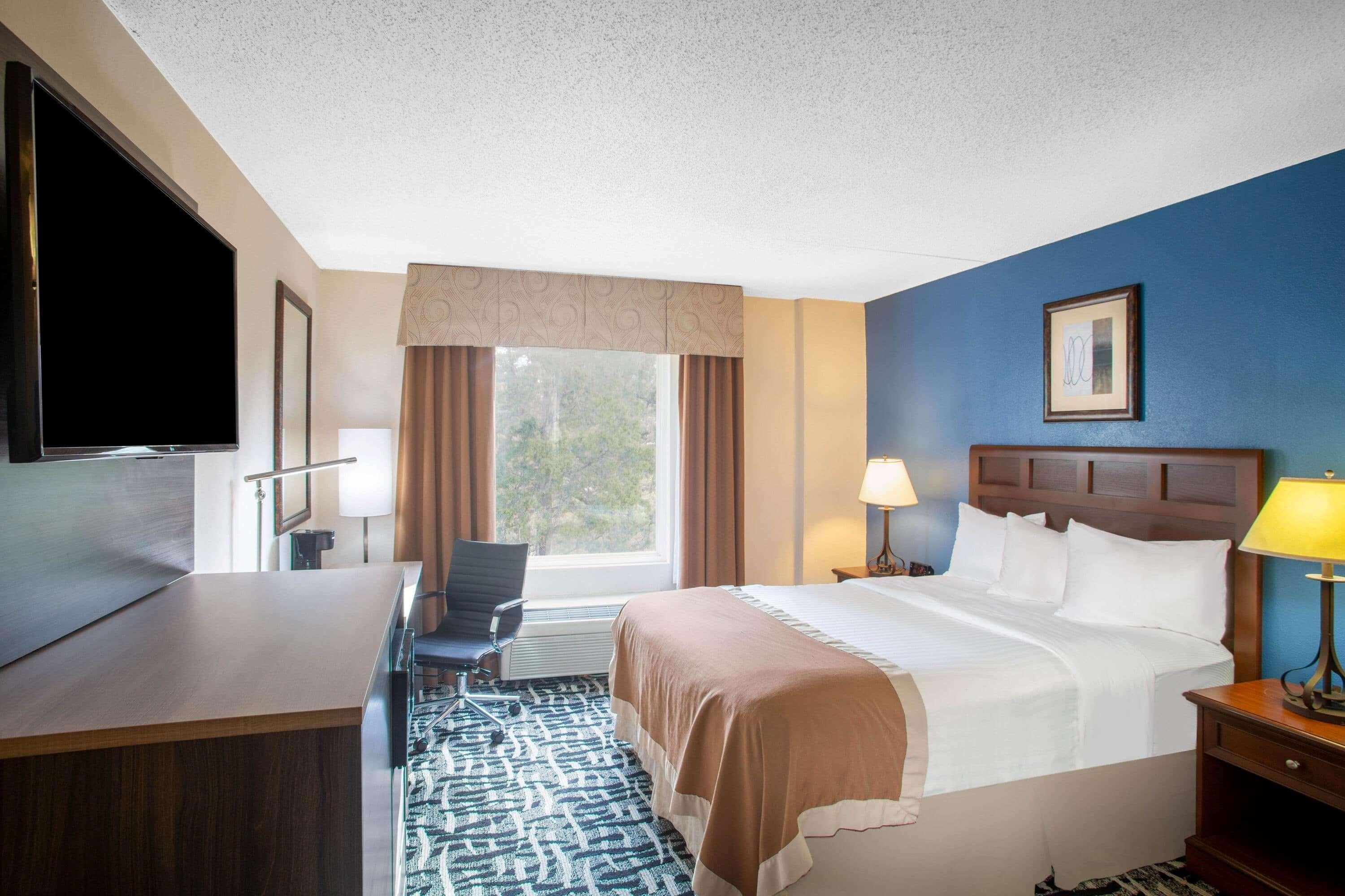 Baymont By Wyndham Branson - On The Strip Hotel Exterior photo